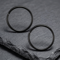 Black Seamless Ring