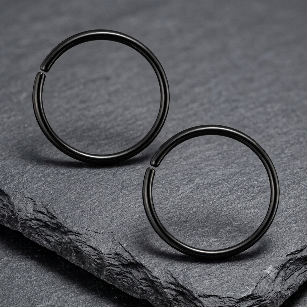 Black Seamless Ring